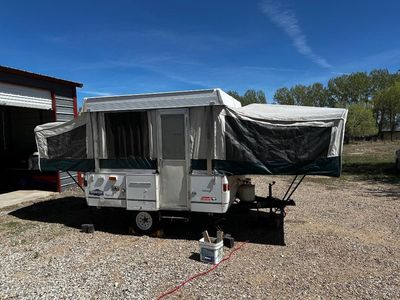 2001 Coleman Pop up Trailer