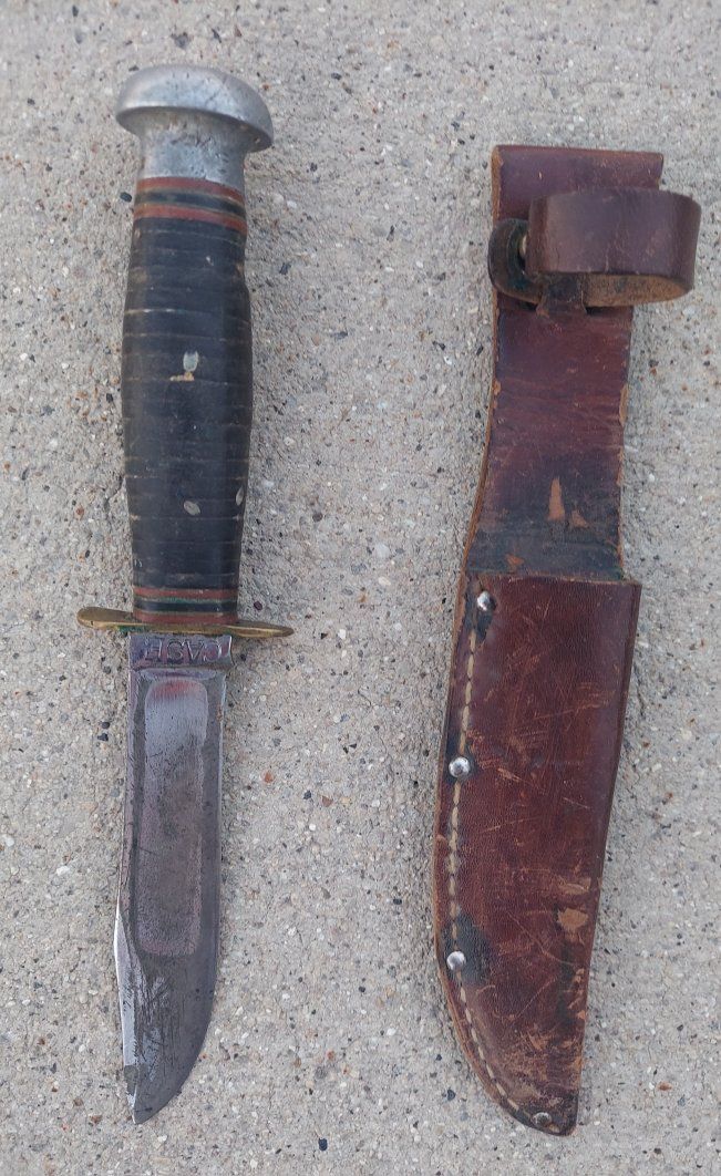 Vintage CASE Fixed Blade Knife with Leather Sheath, 4.5" Blade, Hunting/Utility