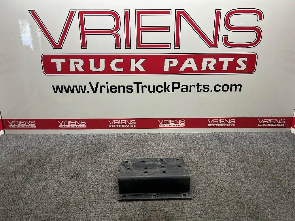 Freightliner Bracket