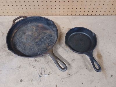 Lodge cast iron skillets