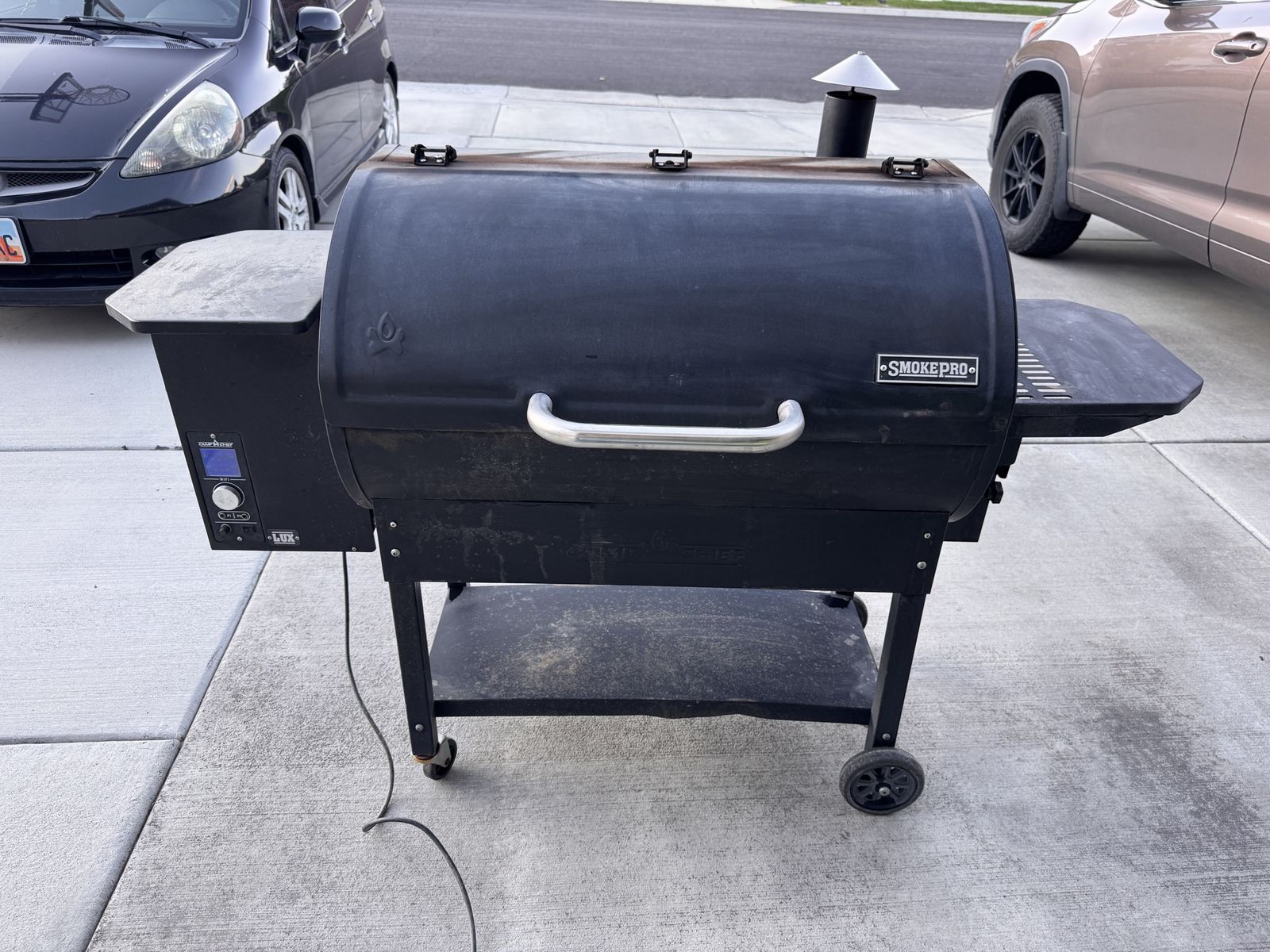 Camp Chef SmokePro LUX Pellet Grill Smoker