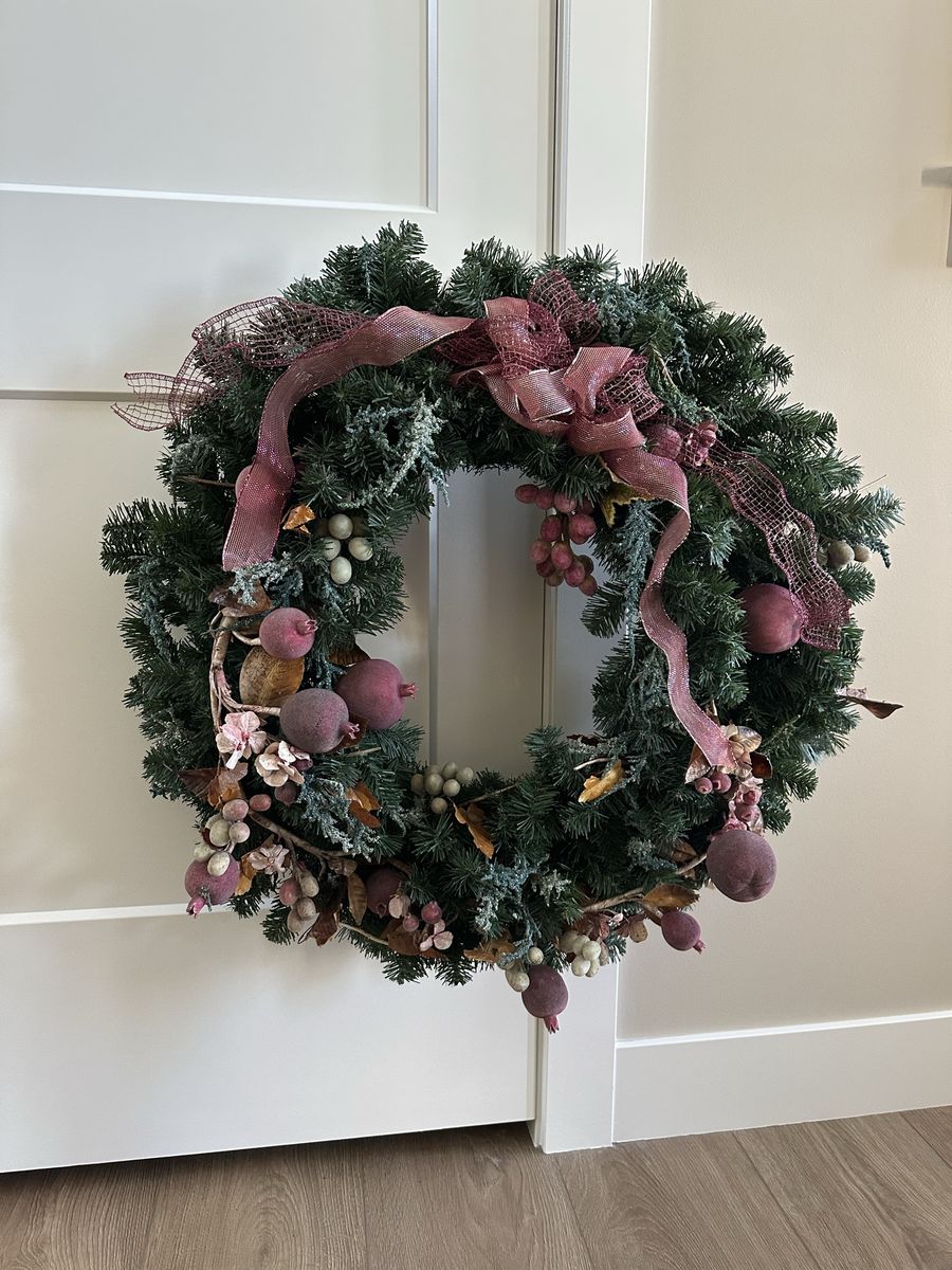 CHRISTMAS WREATH