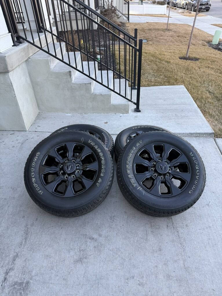 Dodge Ram 3500 Limited Rims And Tires 285/60R20