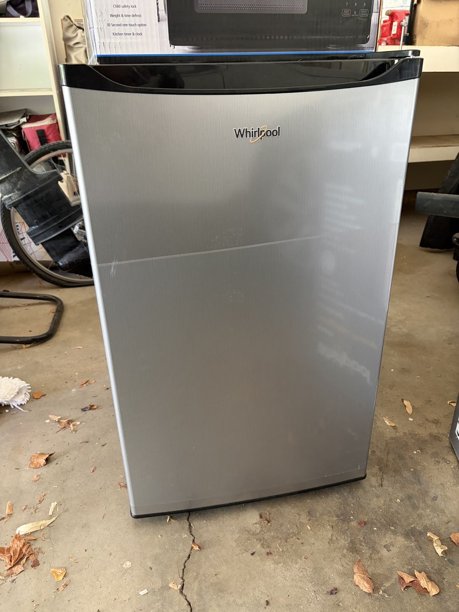 Mini fridge and/or microwave