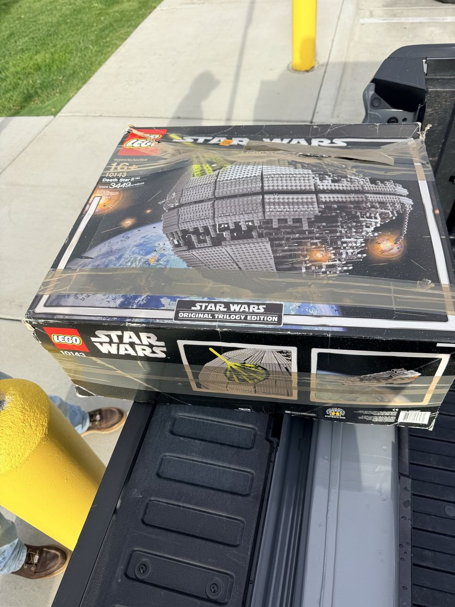 LEGO Star Wars UCS Death Star II 10143 Original Trilogy — 100% Complete, Unbuilt, Instructions Mint — $1,100 Cash Local