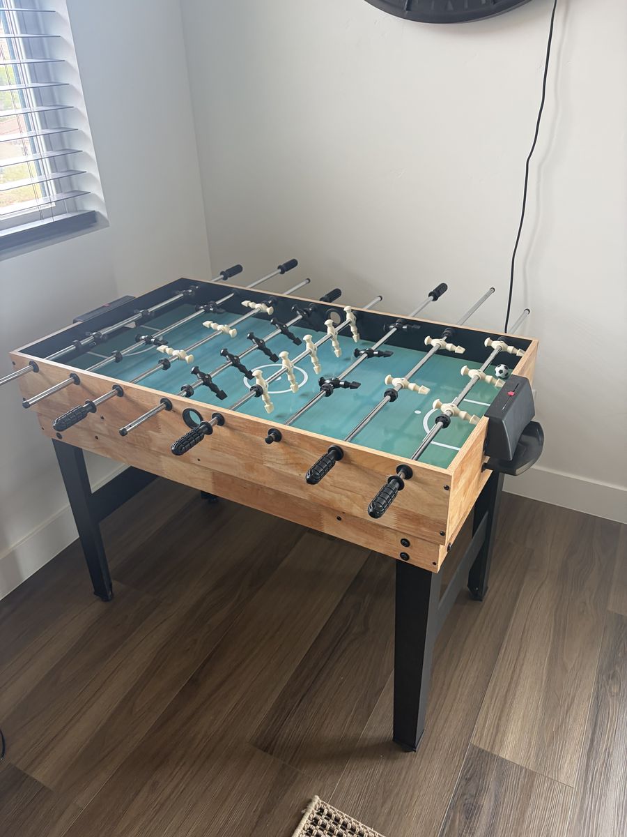 Multi-game Table