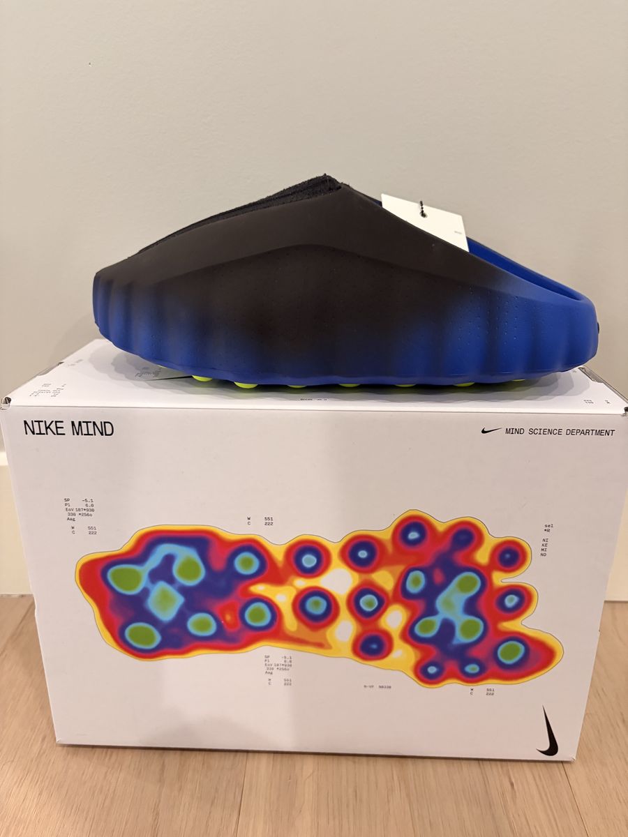 Nike Mind 001 Flyknit Slide Mens Size 11 Hyper Royal Black