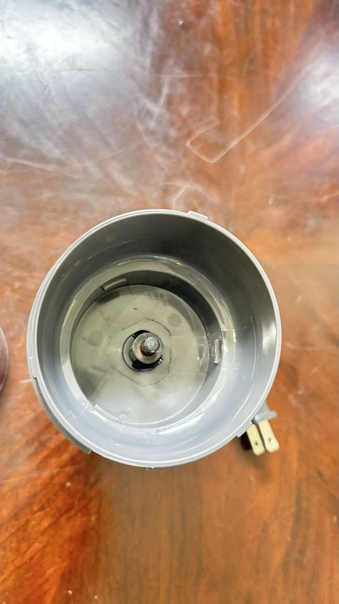 Main image 4