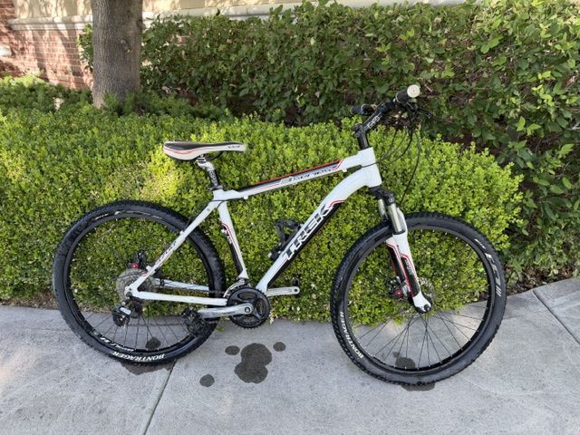Mountain Bike- Trek 3700 Alpha Hardtail