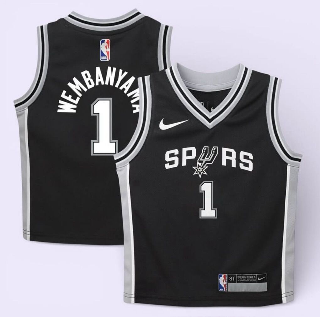 Victor Wembanyama #1 | L | San Antonio Spurs
