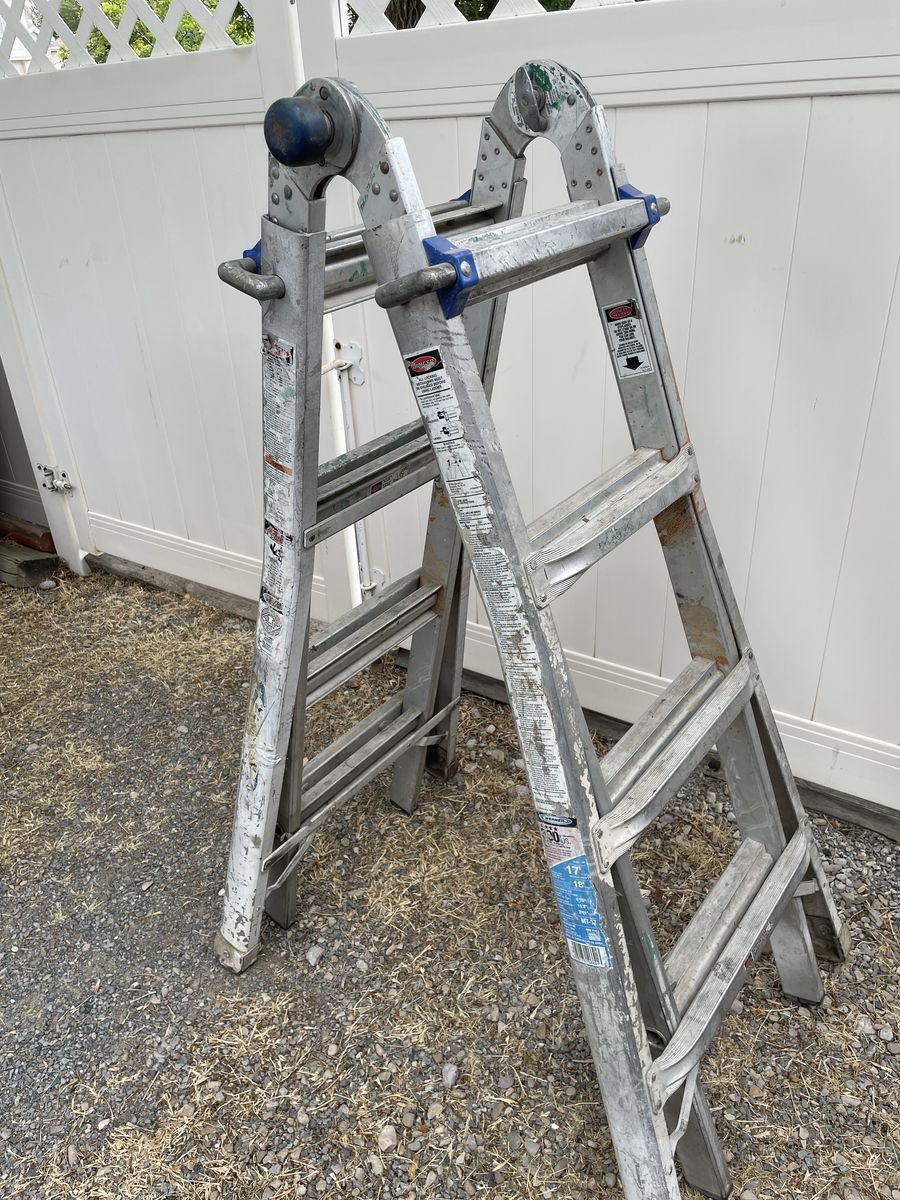Main image 3
