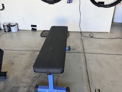 Flat bench