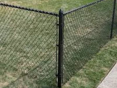 4' black coated chainlink