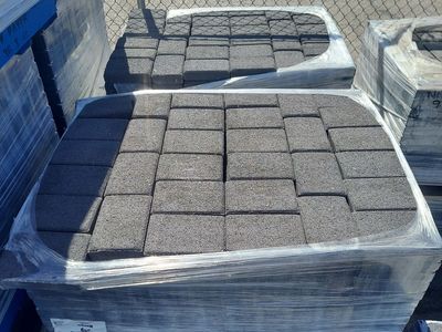 BLACK 6x9 PAVERS