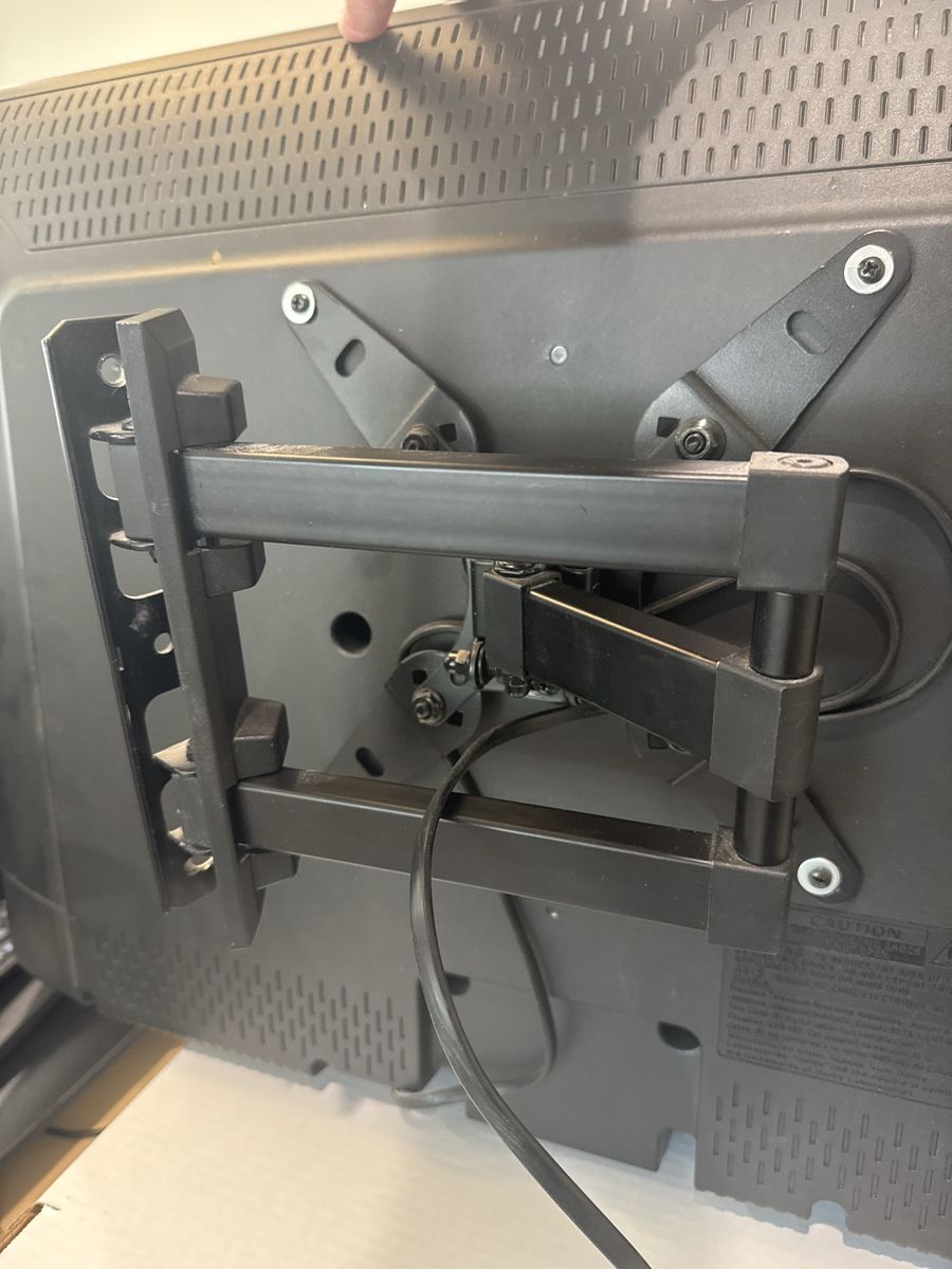 Main image 4