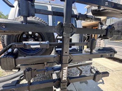 Thule T2 Classic 4-Bike Hitch Rack.