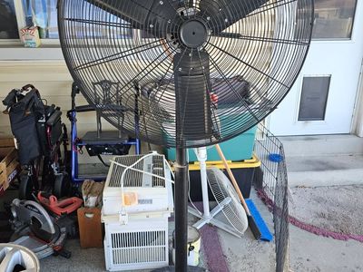 SHOP FAN