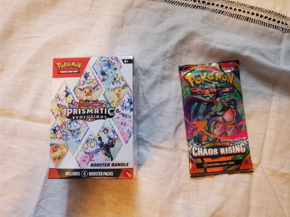 Pokémon TCG Scarlet & Violet Prismatic Evolutions Booster Bundle & Chaos Rising Pack