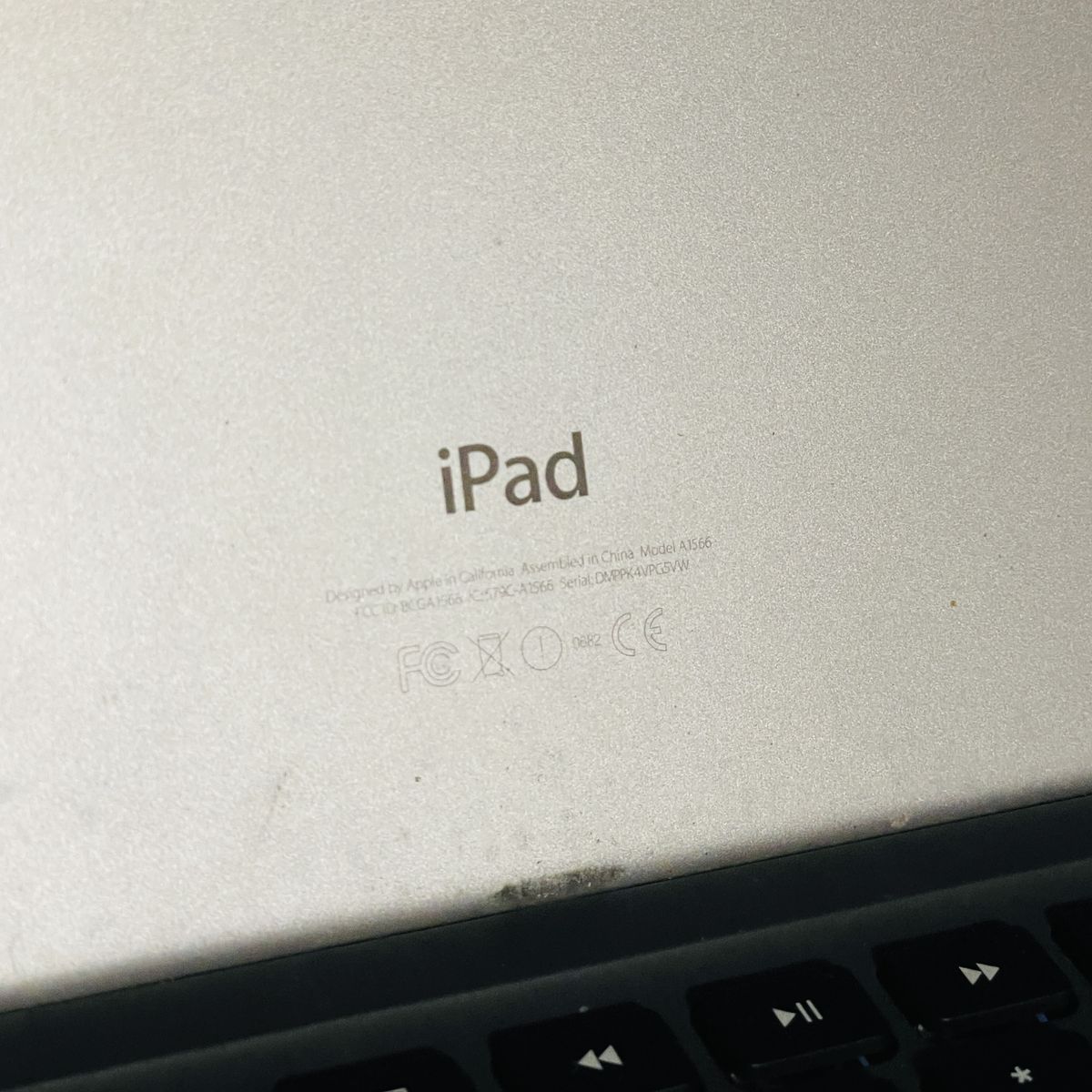 Apple iPad Air 2 (Model A1566) with Zagg Protective Keyboard Case