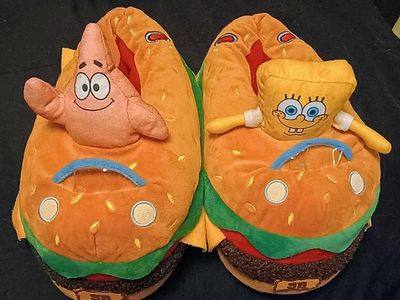 Spongebob Squarepants Patty Wagon Slippers Ground Up Size L/XL 2025