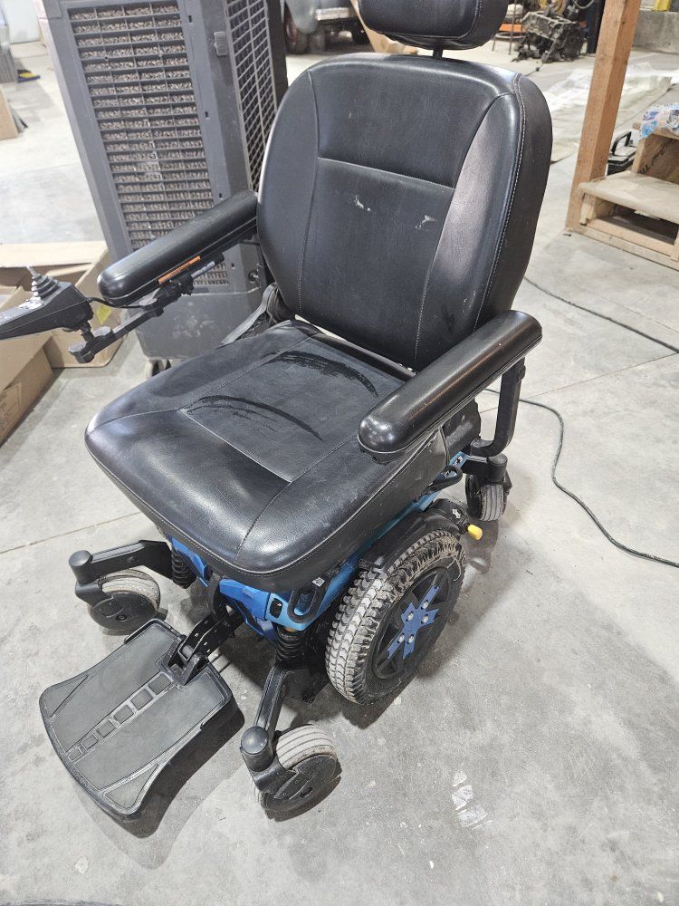 jazzy wheelchair scooter motorized