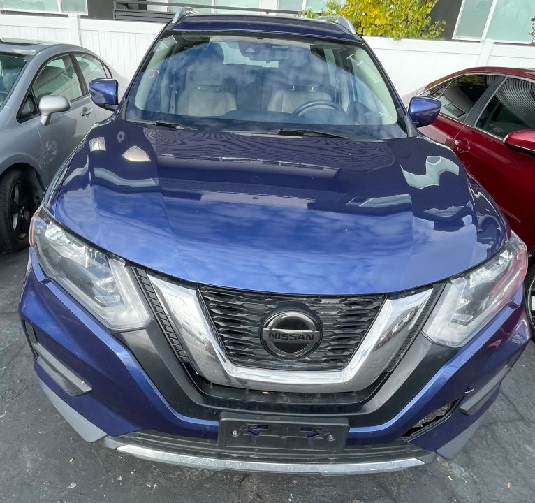 2020 Nissan Rogue SV