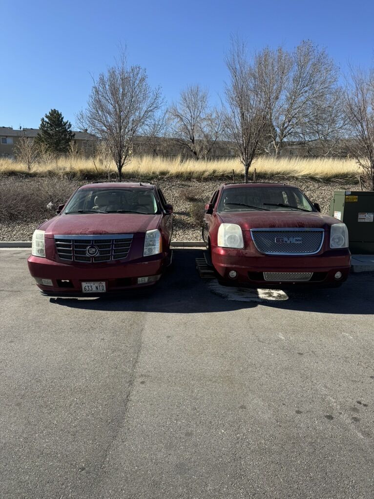 2010 GMC 2008 Esclade