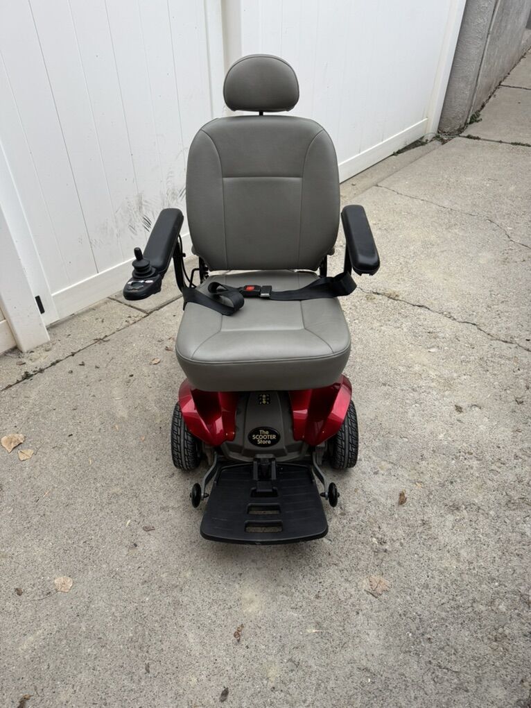 Jazzy Mobility Scooter
