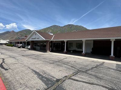 Office space in Springville