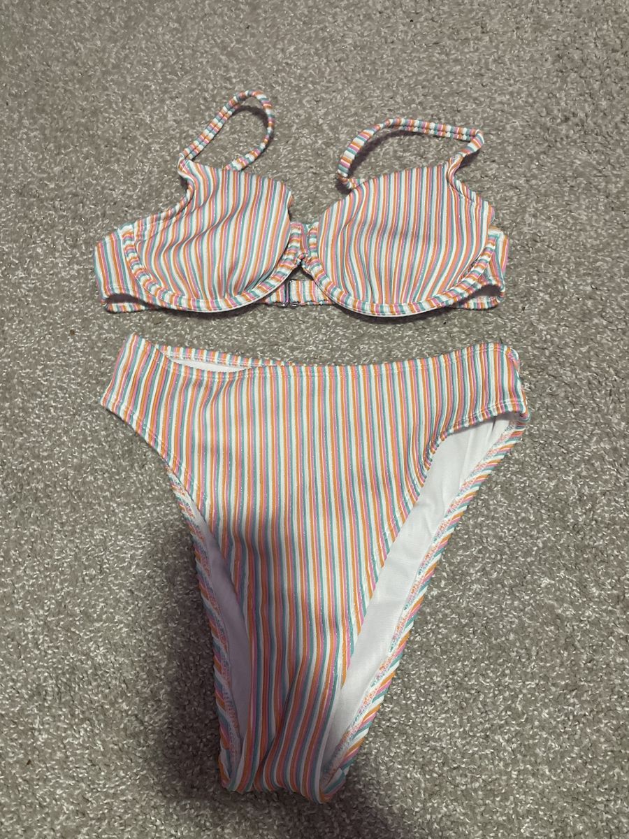 Rainbow Stripe Underwire High-Waist Bikini Set - Women's Swimsuit (Top S, Bottom XS)