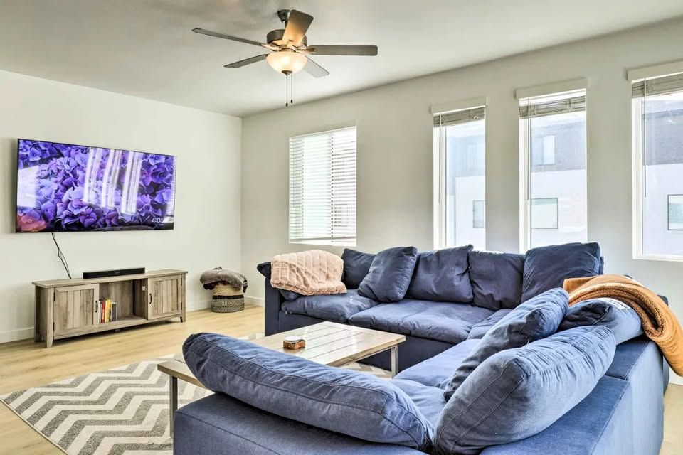 Private room & private bathroom for rent