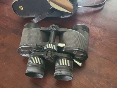 Vintage focal binoculars and case
