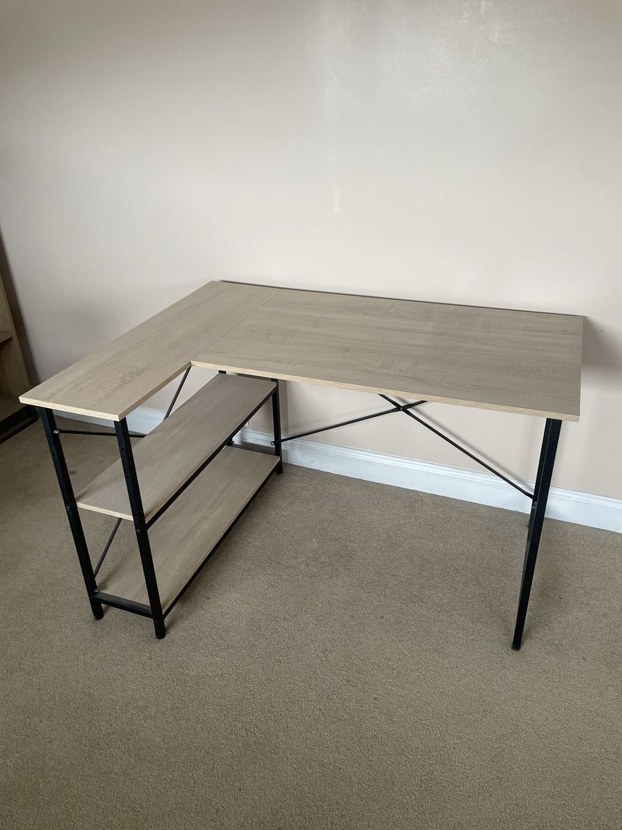 L shaped desk