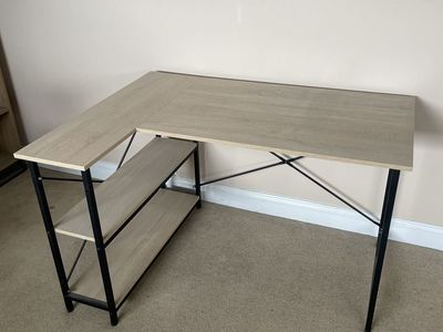 L shaped desk