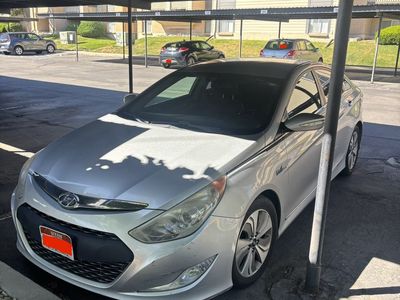 2013 Hyundai SONATA Hybrid Limited