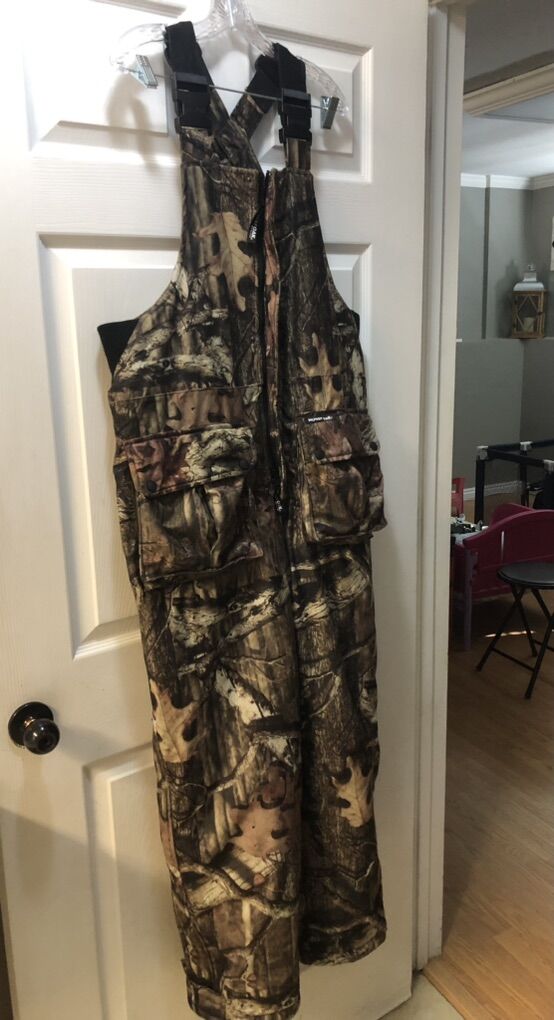 Mossy Oak Thermal Bibs
