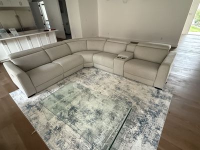 Nearly New Modern sectional with power