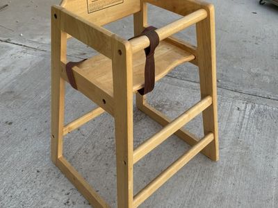 Winco Wooden High Chair