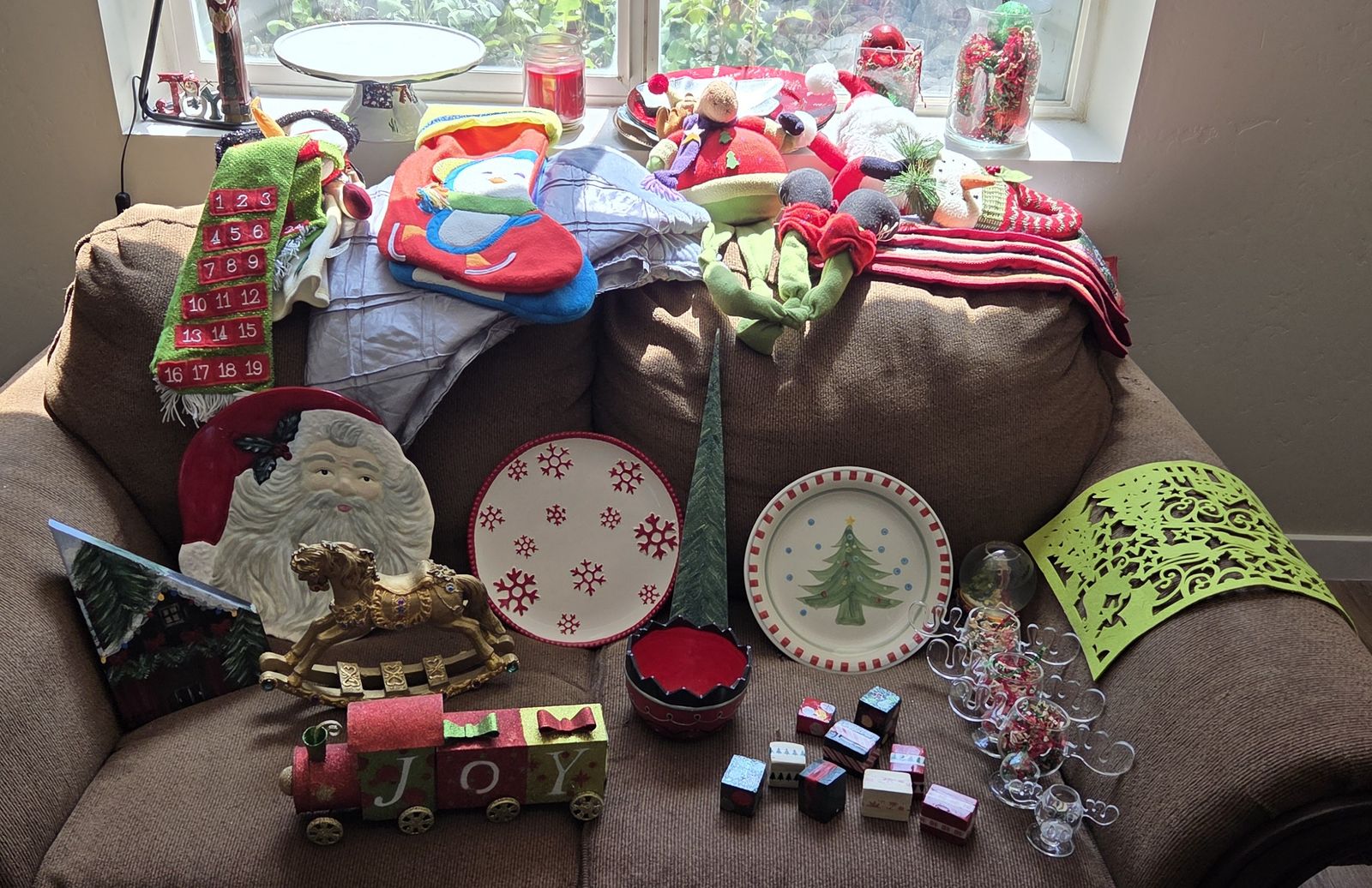 *HUGE Christmas Lot*