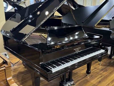 GORGEOUS LIKE-NEW STEINWAY GRAND PIANO