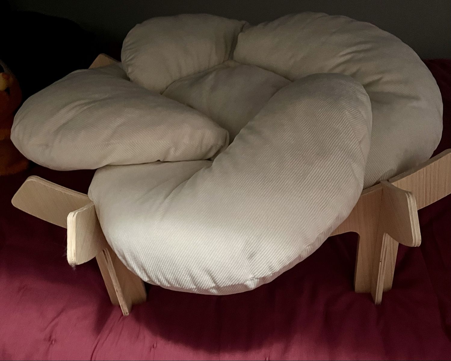 Main image 4