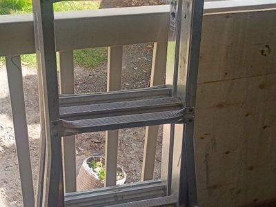 Multi-Position Aluminum Ladder, Extendable, Convertible A-Frame, Excellent Condition