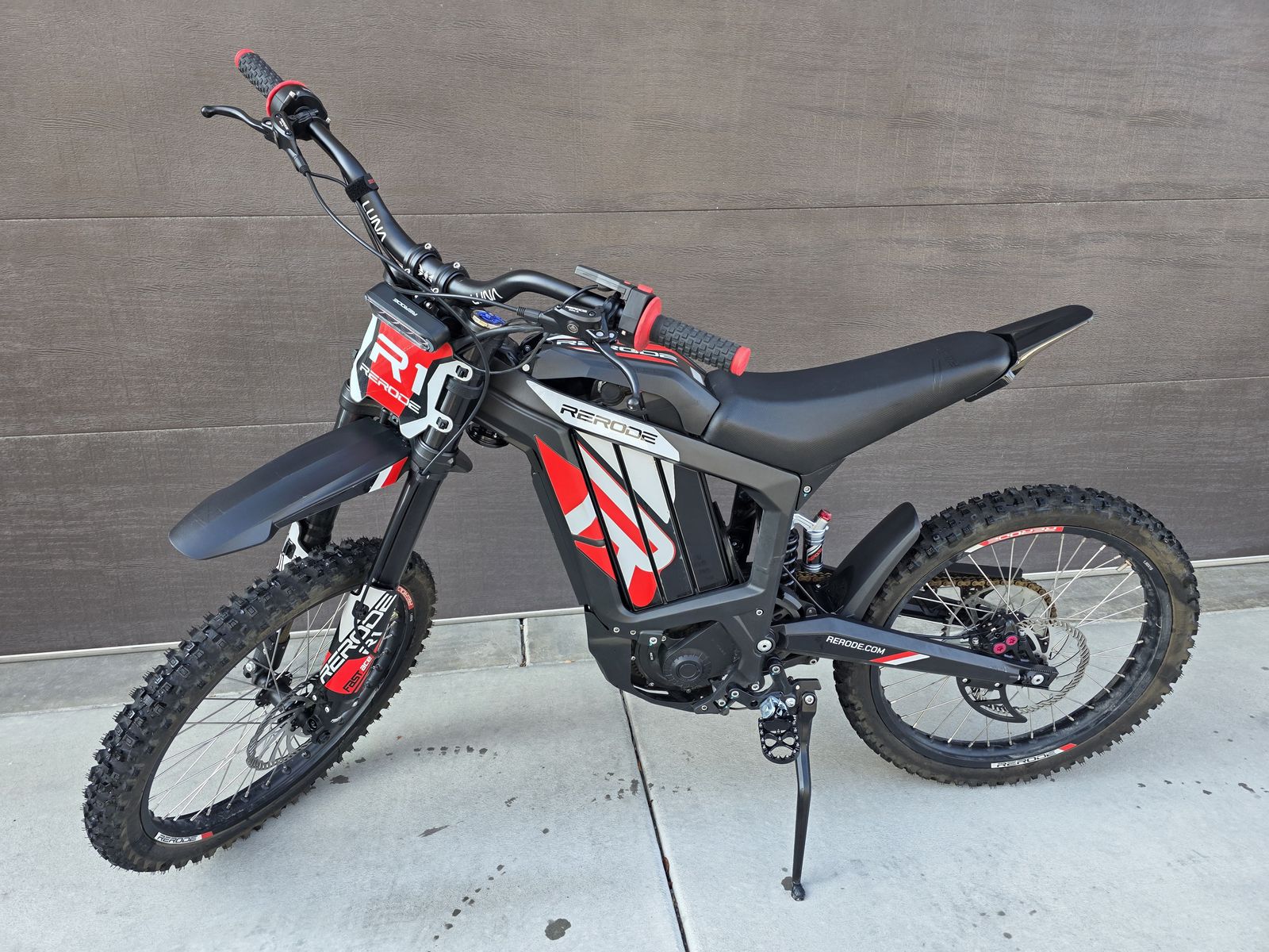 Rerode R1 8Kw 72V EMoto Surron Talaria Eride Dirt Bike