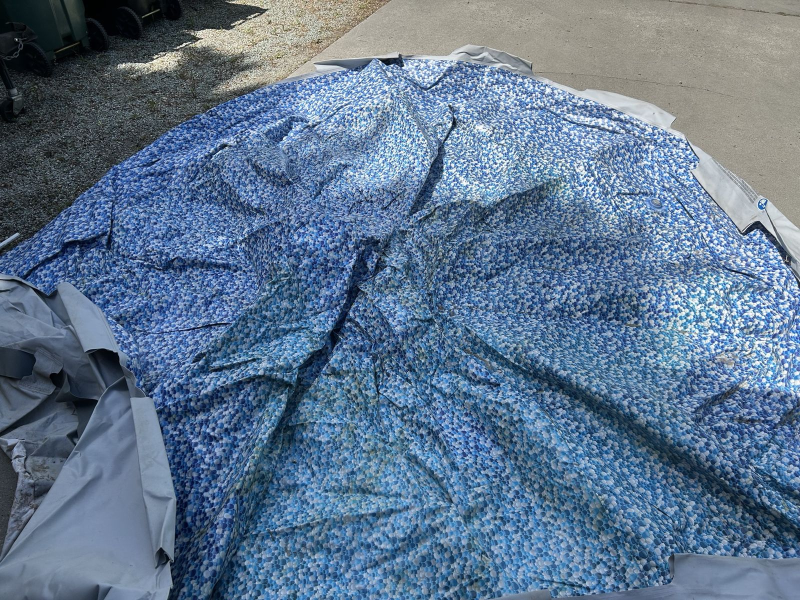 Bestway Pool 14’ x 33”
