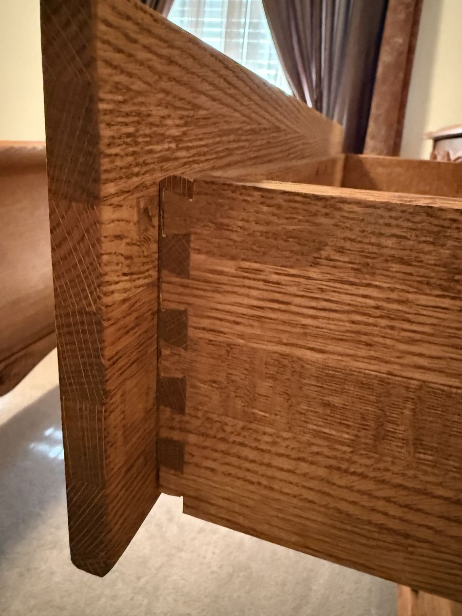 Main image 6