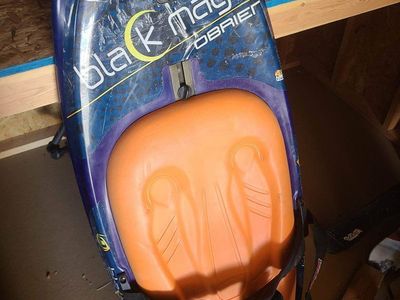 kneeboard with tow rope holder