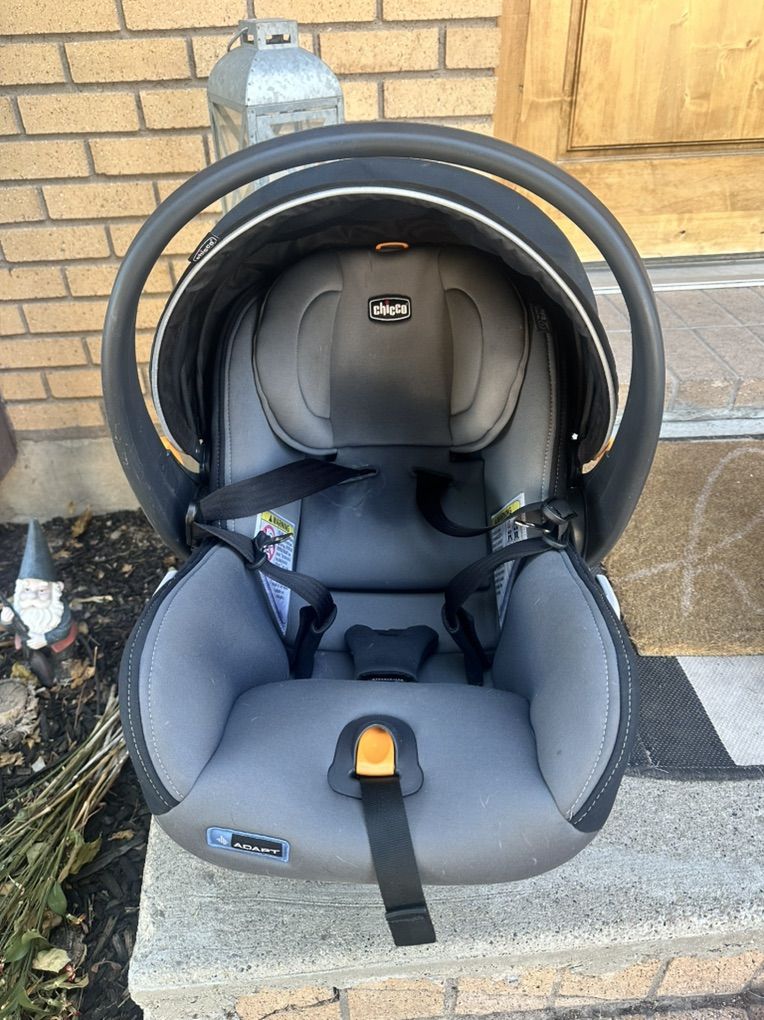 Chicco Fit2 Car Seat