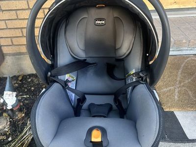 Chicco Fit2 Car Seat