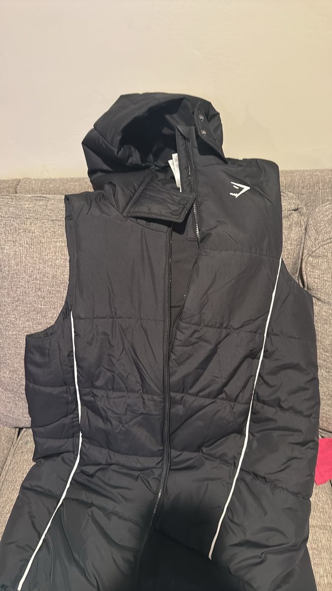 Gymshark  Black Puffer Vest