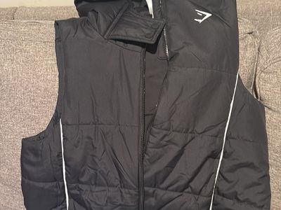 Gymshark Black Puffer Vest